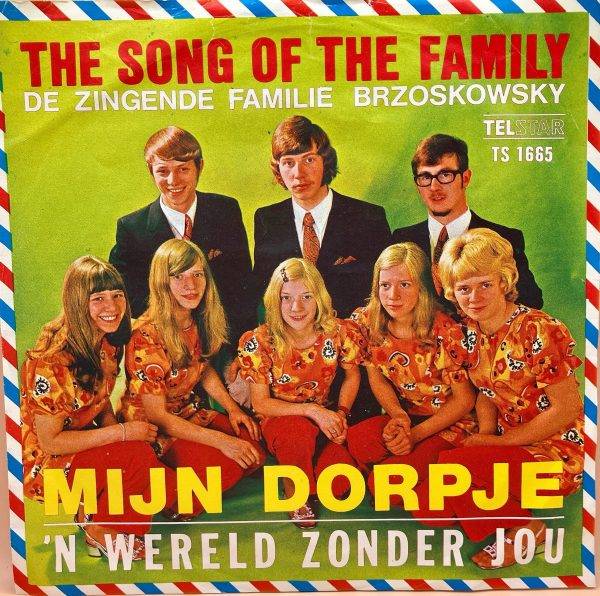 The song of the Family - Mijn Dorpje - a