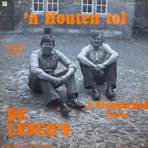 De Lenco,s - ,n Houten tol - A